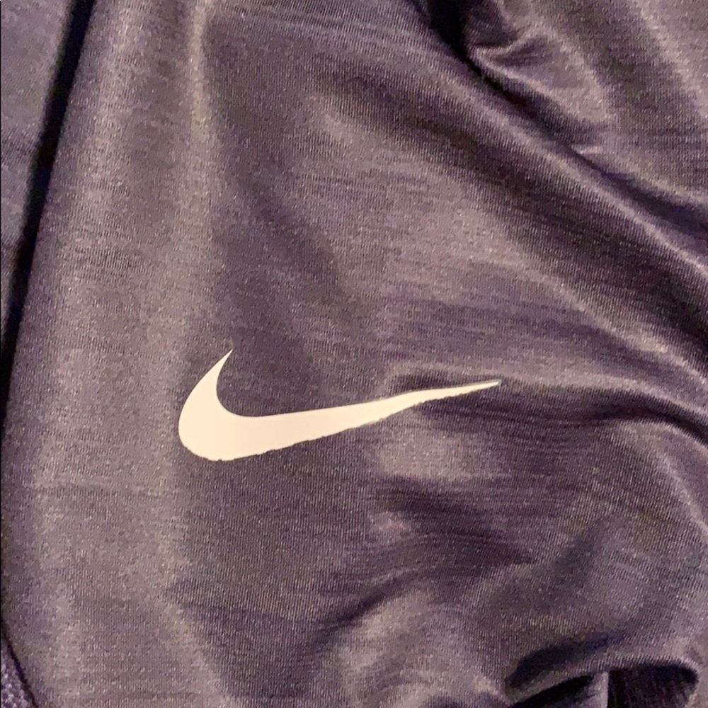 Nike Pro Leggings - Picture 3 of 3